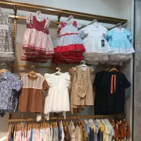حراج کلیه لباس بچه گانه|کفش و لباس بچه|تهران, جماران (نیاوران)|دیوار
