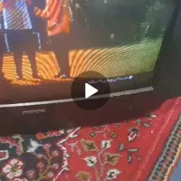 یک تلویزیون رنگی پارس الکتریک