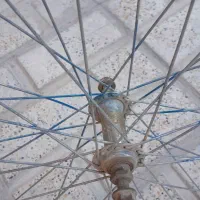 طوق و لاستیک دوچرخه|دوچرخه، اسکیت، اسکوتر|ایوان, |دیوار