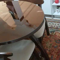 میز ناهار خوری