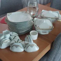 دو عدد سوپ خوری چینی و دو عدد جا دستمالی