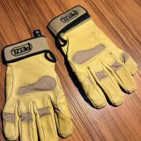 دستکش فنی پتزل