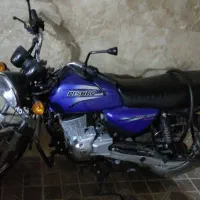 موتور سیکلت پیشرو 200