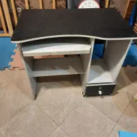 میز کامپیوتر