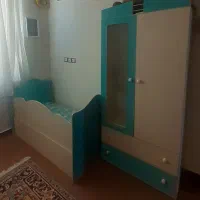 تخت و کمد کودک