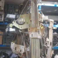 تعمیرات تخصصی شیشه بالابر