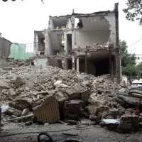 تخریب ساختمان واجرای سازه نگهبان|خدمات پیشه و مهارت|همدان, |دیوار