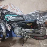 موتور سیکلت 200MKZمتین، خشک بدون کارکرد