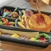 کار در چلوکبابی