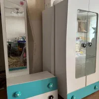 سرویس تختخواب و کمد و آینه دراور کودک ونوجوان سالم|تخت و صندلی بچه|مشهد, رضاشهر|دیوار