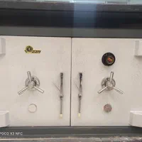 تولیدی گاوصندوق نسوزطلافروشیRT(آسانسوری زیرویترینی