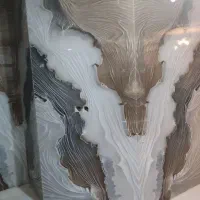 نیازمند استا کاشی کار روز مزد
