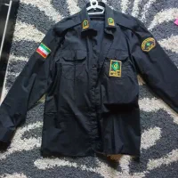 دو عدد پیراهن سکوریتی یک شلوار و یک جفت کفش طبی