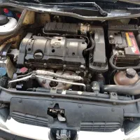 206تیپ پنج بدون رنگ کمی لیسه دارد|خودرو سواری و وانت|رشت, توشیبا|دیوار