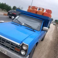 راننده با خودرو