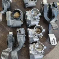 دریچه گاز برقی و پدال گاز