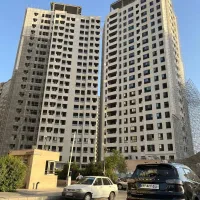 ۹۸ متر دو خواب برج شرکت نفت ، جنوبی