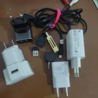 فروش تعدادی شارژر اصلی و کابل ولوازم دیگه