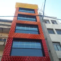 بازسازی و ساخت ساختمان