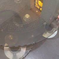 میز شیشه ای و صندلی