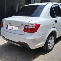 ساینا s درحد مانیتور دار
