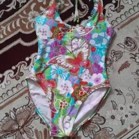 لباس ورزشی  دخترانه درحدنو