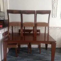 میز ناهارخوری