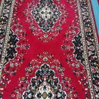 قالیچه و موکت و پشتی