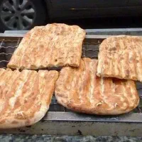 به دو کارگر ساده جهت کار در نانوایی نیازمندیم.