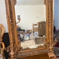 ایینه و وسایل منزل
