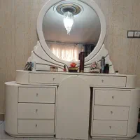 میز ارایشی