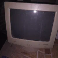 صفحه نمایش کامپیوتر