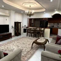 آپارتمان ۱۰۰ متری در خیابان سعدی