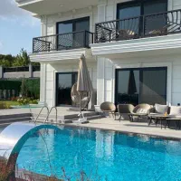 اجاره باغ ویلا استخرابگرم لوکس