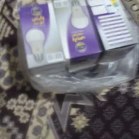 لامپ کم مصزف ۷۰ هزار پو مصرف ۶۰