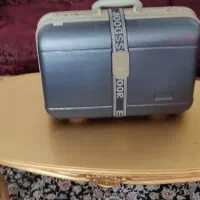 چمدان مسافرتی