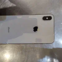 ایفون xs max