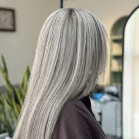 نیازمند مدل رنگمو