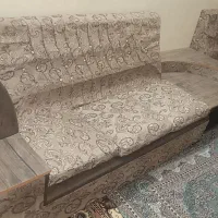 مبلمان 7نفر با میز چوبی