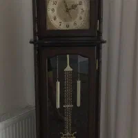 سلام ساعت ایستاده جنسش از چوب