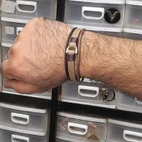 دستبند چرم طبیعی اکسسوری چرمی|بدلیجات|مشهد, کارمندان دوم|دیوار