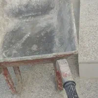 فرغون و پتک و قفل در حیاط فروشی|ابزارآلات|اردکان, |دیوار