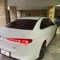 رسپکت۲ مدل۴۰۳ بی رنگ|خودرو سواری و وانت|لاهیجان, شیشه گران|دیوار