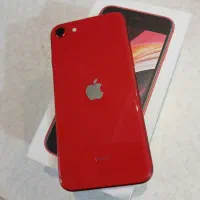 ایفون se قرمز 2020
