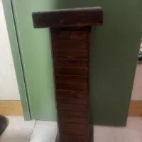 ستون چوبی