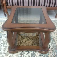میز جلو مبلی دو طبقه به شکل مربع