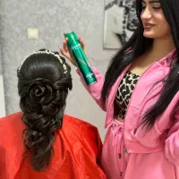 نیازمند مدل شنیون جهت تکمیل البوم