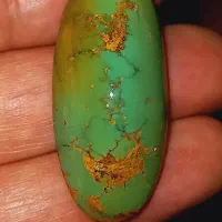 نگین سبز حسینی کم یاب ترین رنگ سبزسایز بزرگ