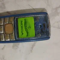 گوشی نوکیا ۱۱۱۰ و صا ایران و تاشو و تعدادی لوازم