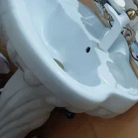 روشویی پایه دار درجه یک